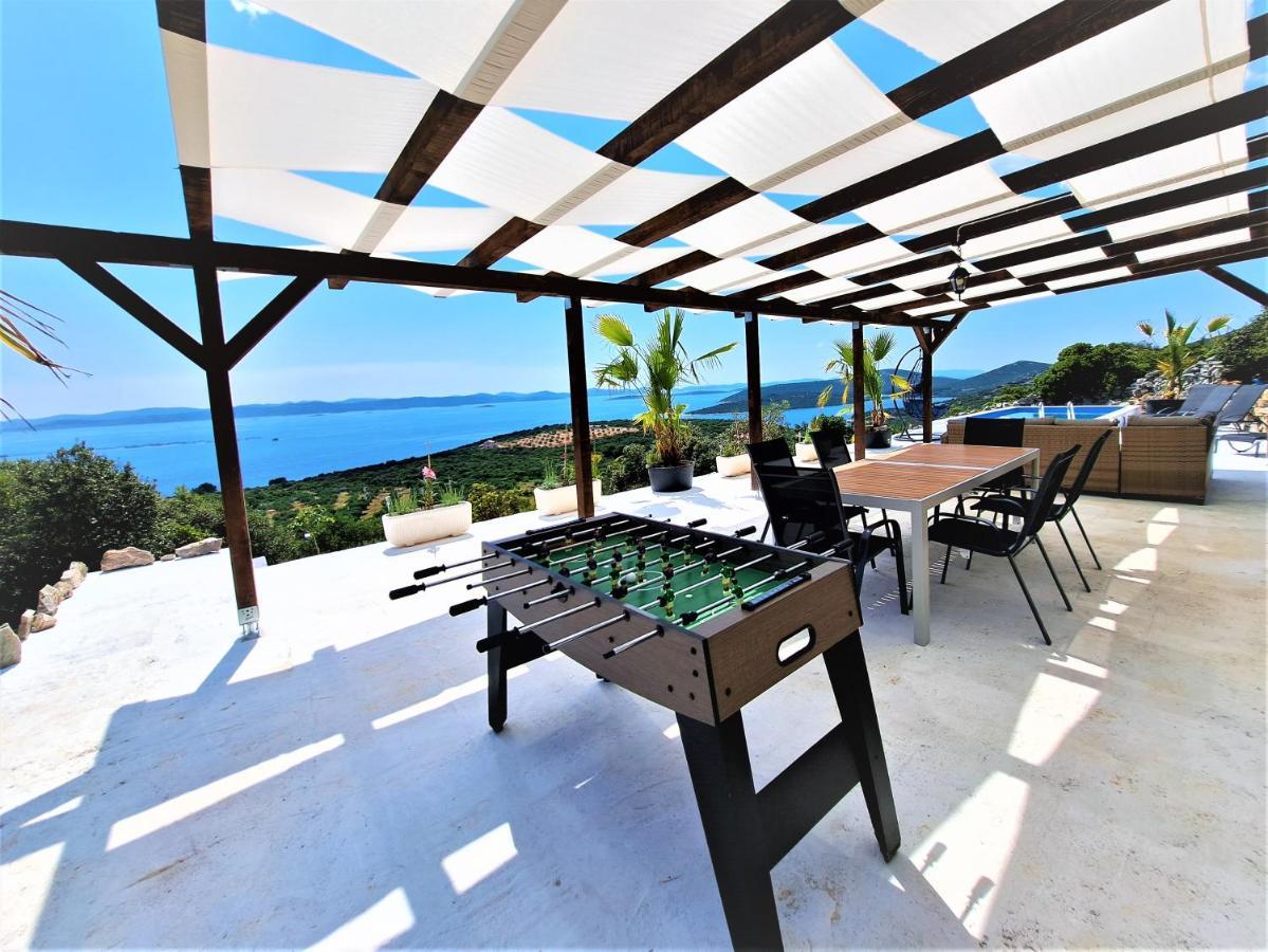 Villa Robinson คอน ภายนอก รูปภาพ