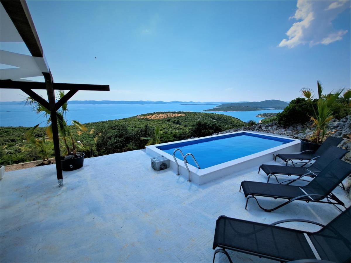 Villa Robinson คอน ภายนอก รูปภาพ